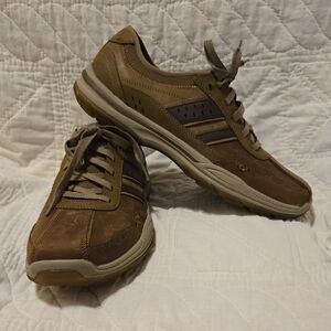 Skechers Men's Tan and Brown Sneakers